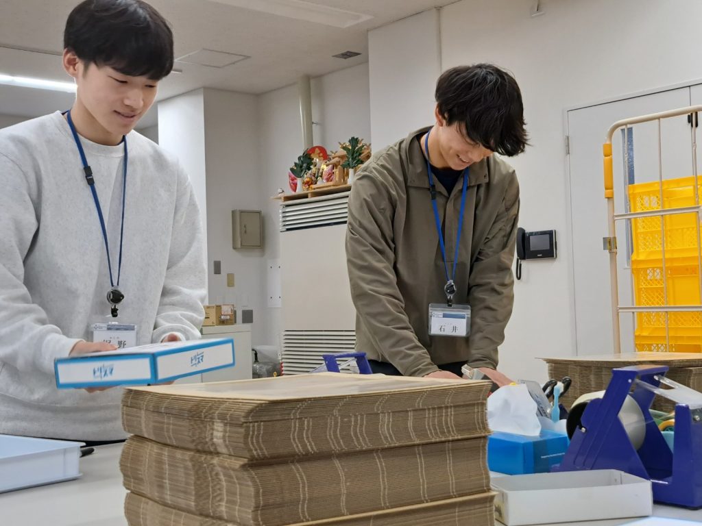 垂井レイザーバックス・梶野 安里選手と石井 開選手